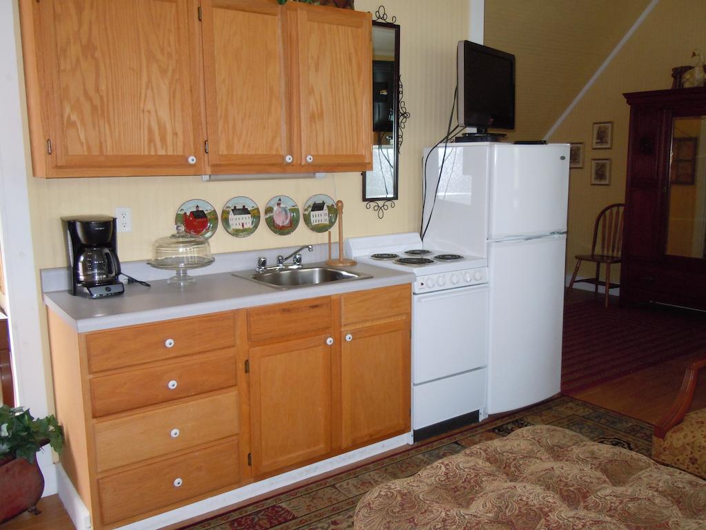Carriage House Fredericksburg B&B 외부 사진